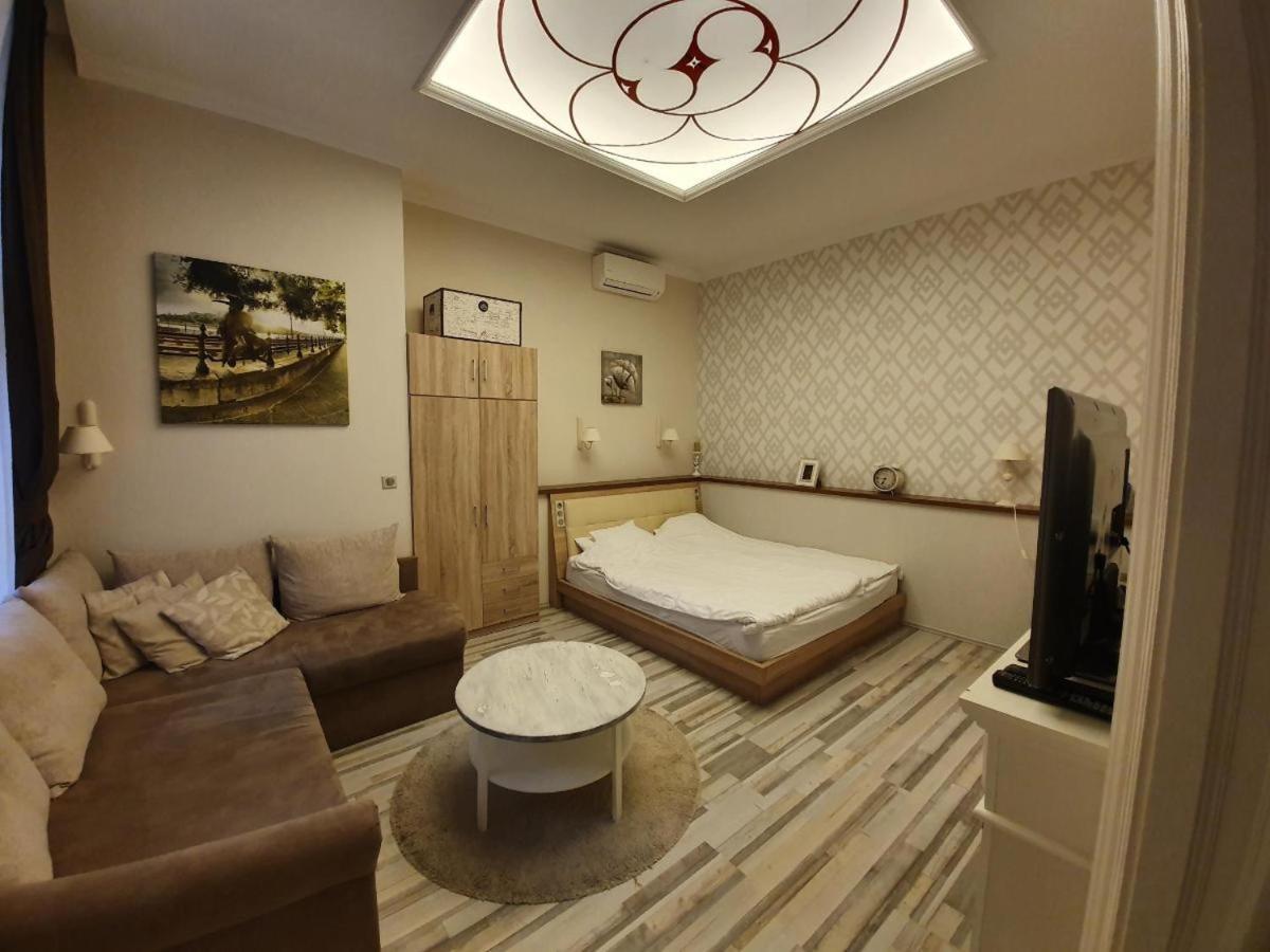 All In Apartman Ii. Budapeste Exterior foto